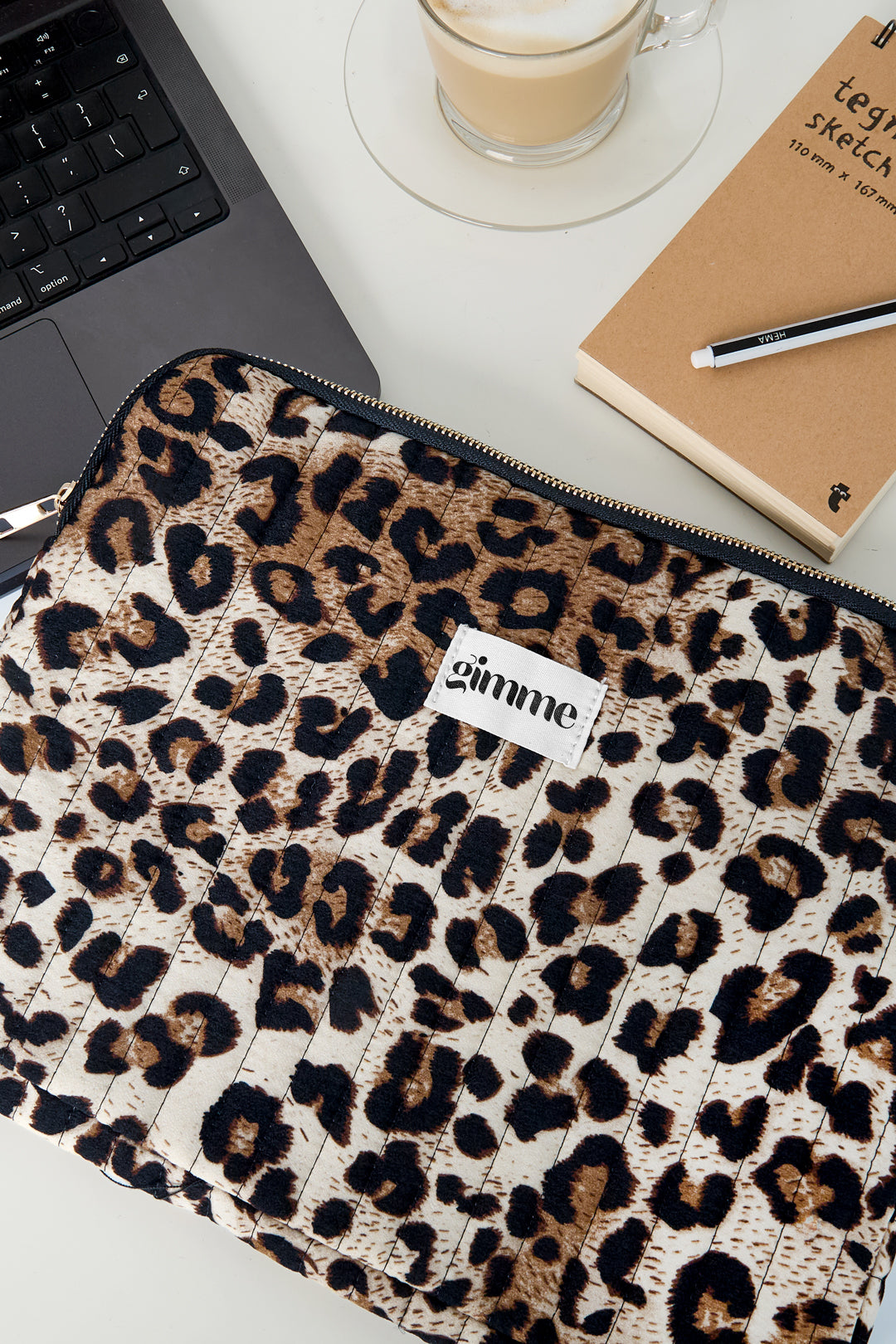 Gimme leopard laptop case - 13 inches