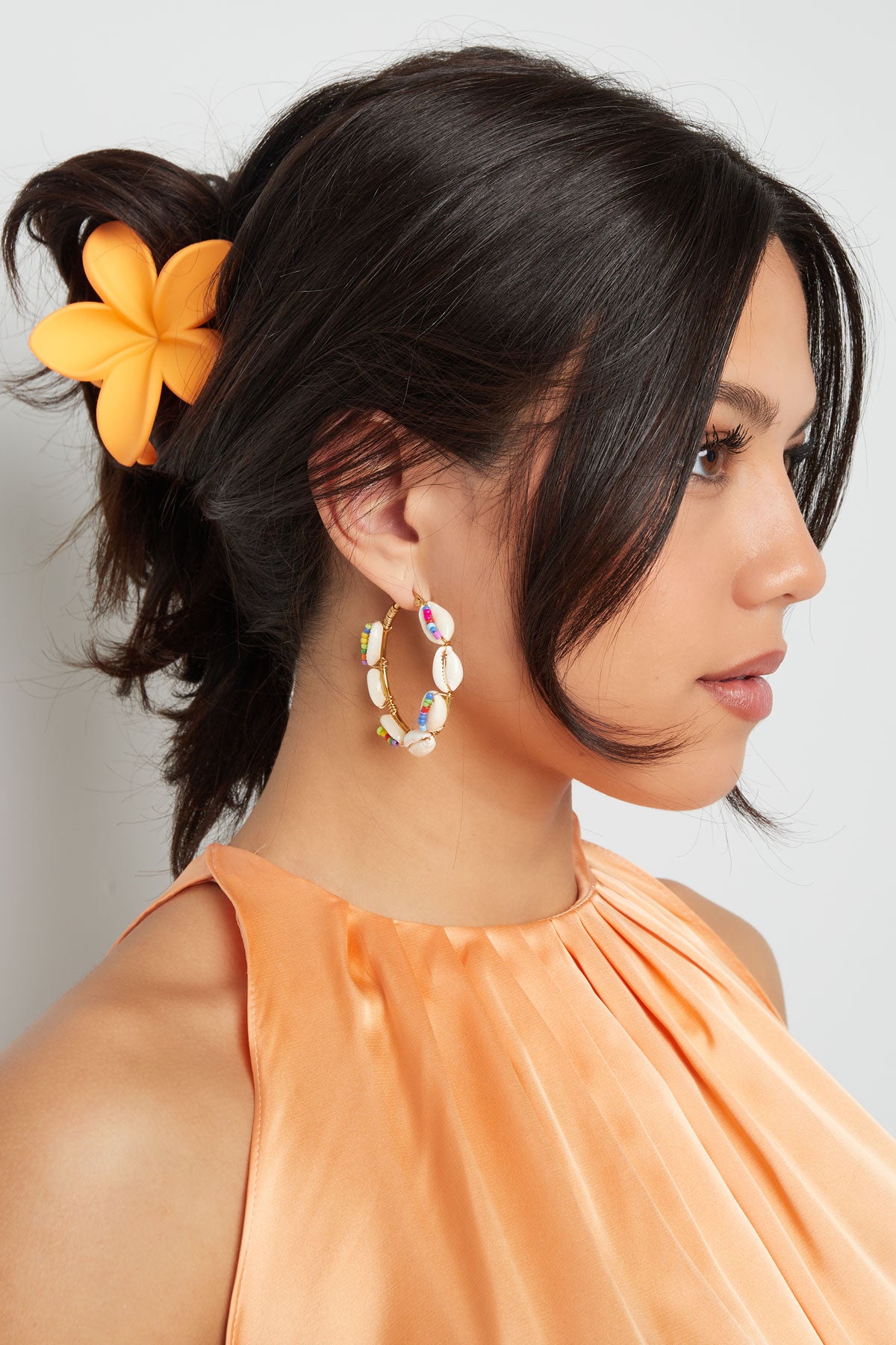 Hair clip flower - cream Plastic