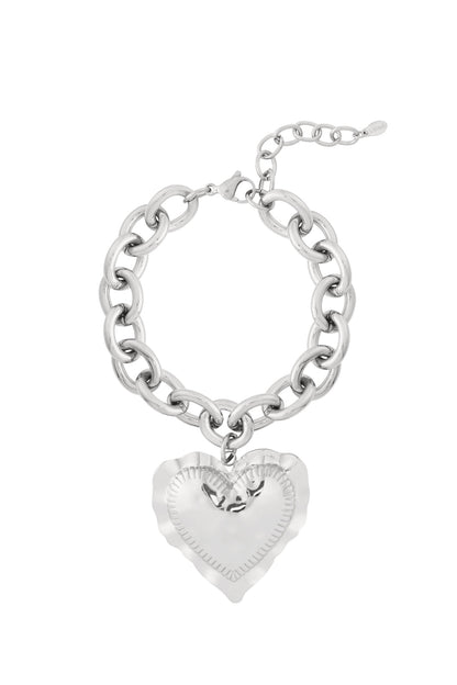 Bold heart Bracelet